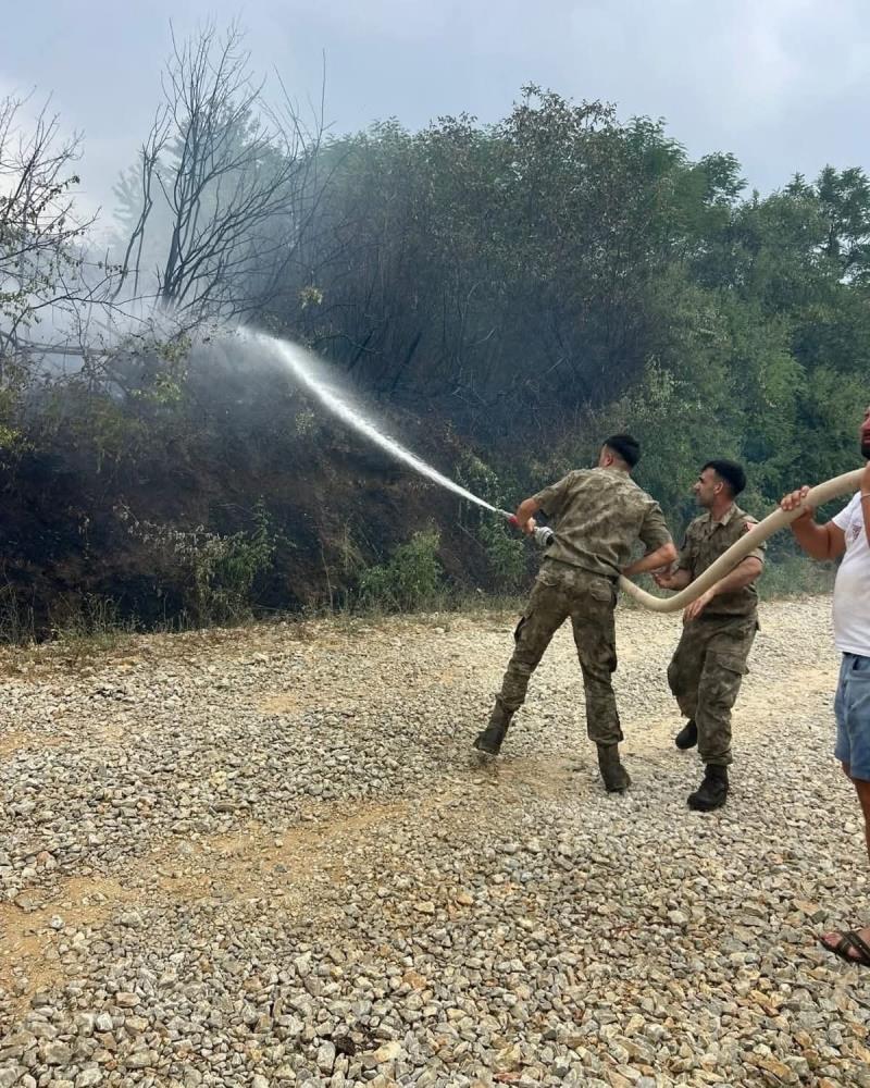 Kosova’da orman yangını: Mehmetçik yangına müdahale etti