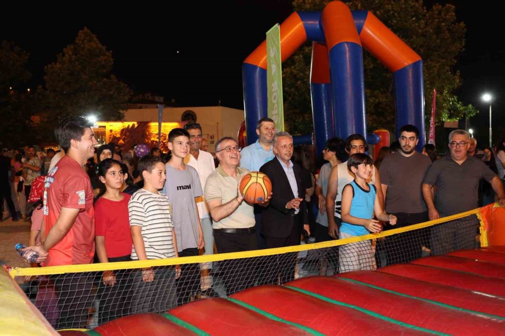 Başkan Özdoğan: “Hacılar’da çocuklarımıza spor dolu bir yaz yaşatıyoruz”