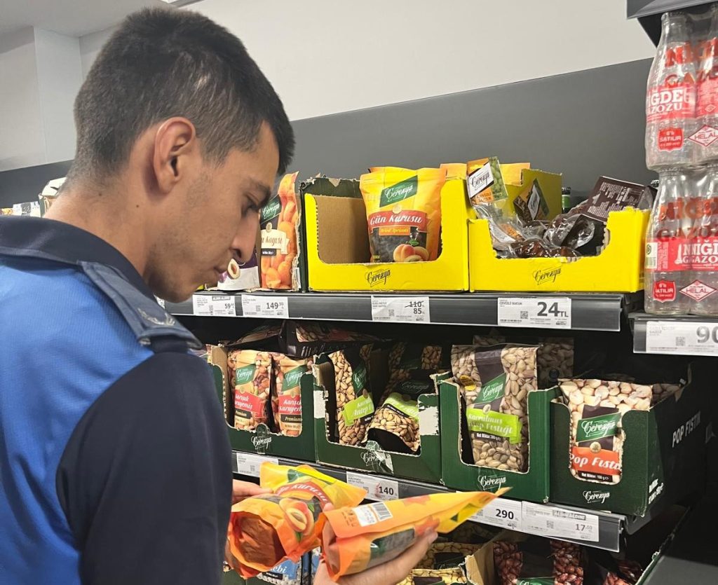 İncesu’da market denetiminde tarihi geçmiş ürünlere el konuldu