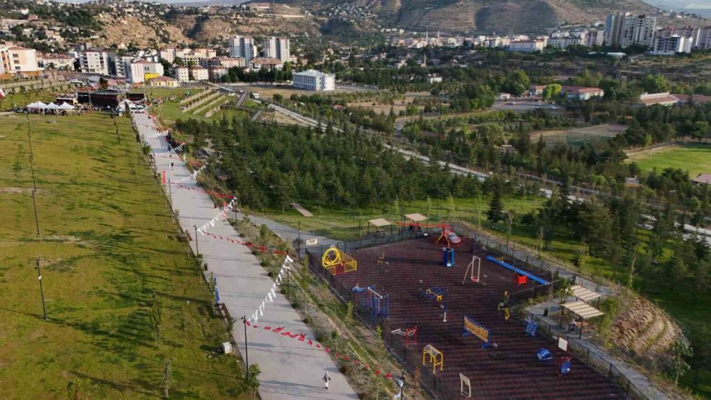Talas’tan millete hediye
