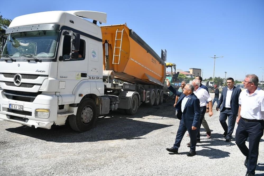 Başkan Büyükkılıç’tan 2 milyon TL’lik erkilet yoluna yakın takip