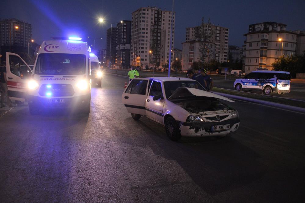 Alkolün Sonu Kurşun Yağmuruyla Bitti: Araca Silahlı Saldırı