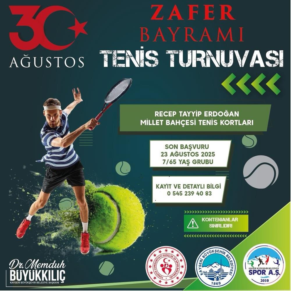 Tenis Kortlarında Zafer Bayramı Heyecanı