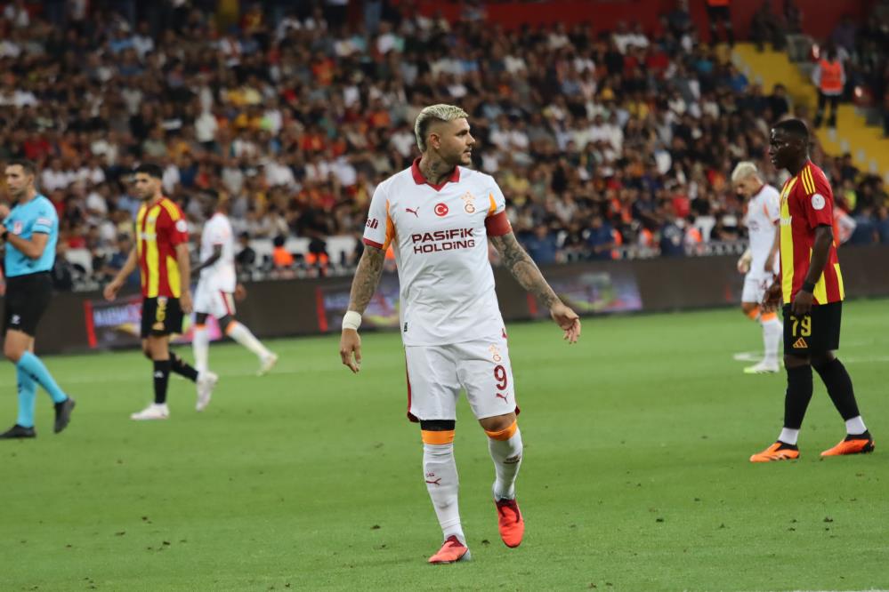Galatasaray, Kayserispor’u 4-0 Mağlup Etti