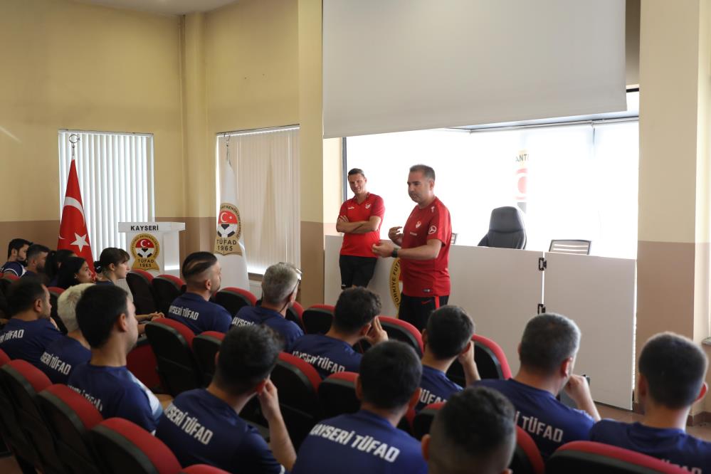 UEFA C Lisans Antrenörlük Eğitimi Kayseri’de Başladı