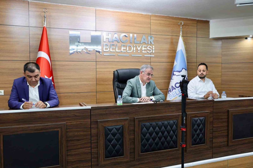 Başkan Özdoğan: “Yeni kentsel dönüşüm projelerimizde ön çalışmaları tamamladık”
