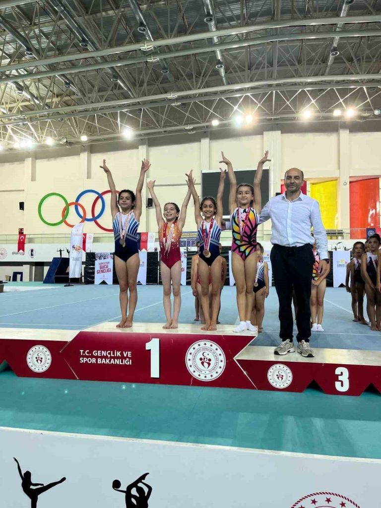 Kayserili jimnastikçiler Türkiye finalinde
