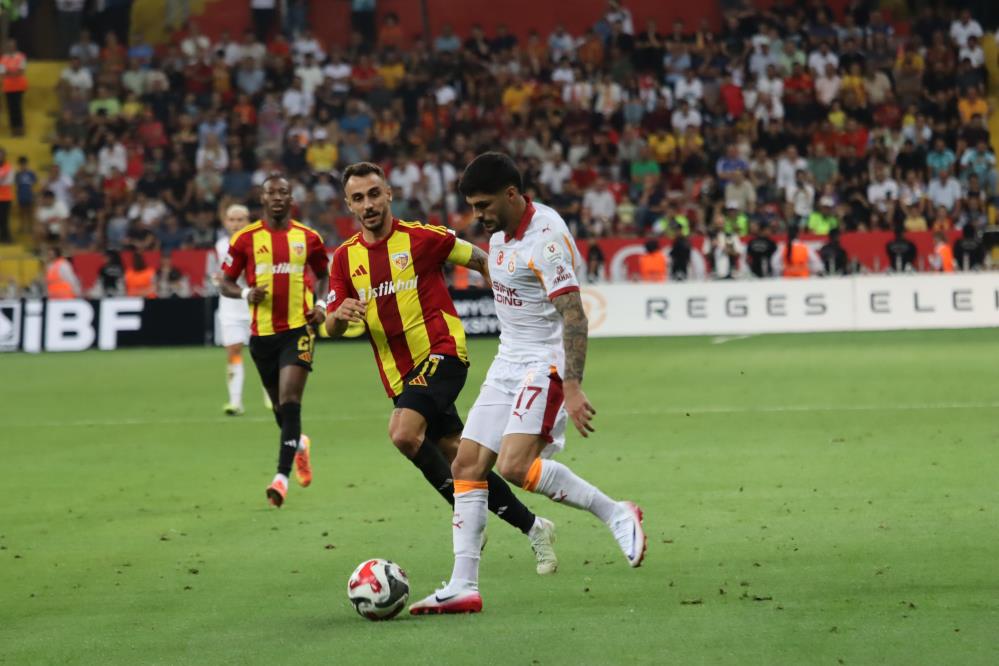 Kayserispor 17 futbolcuyu gönderdi