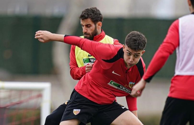 Korkmazcan, Bozokspor’a imza attı