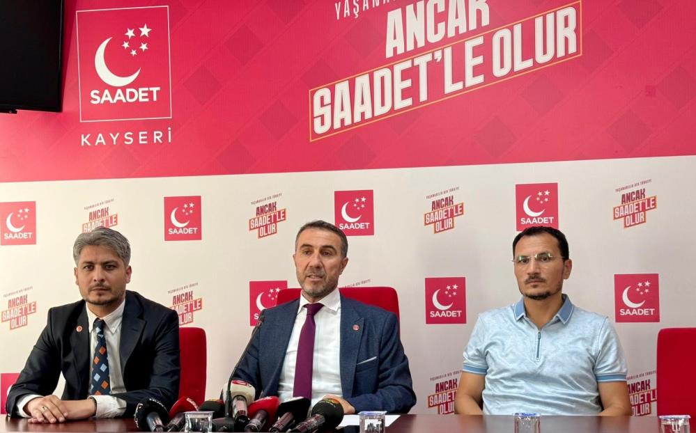 Başkan Altun: “Ailelerin borçla eğitim masraflarını karşılamaya çalışıyor olması milli bir eğitim sorunudur”