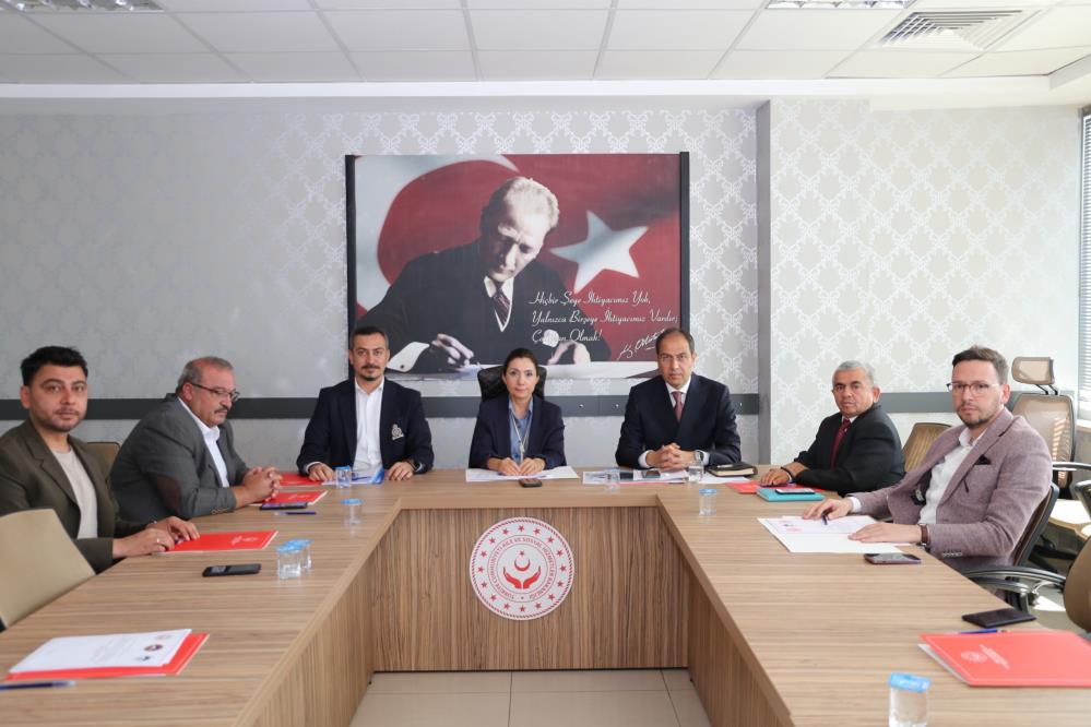 Büyükşehirin Alzheimer Merkezi projesi için hizmet modeli masaya yatırıldı