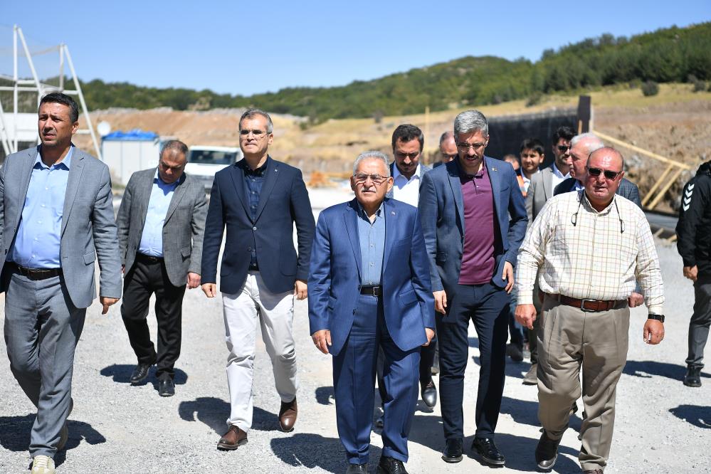 Başkan Büyükkılıç’tan Erciyes’e uluslararası standartlarda atletizm pisti projesi