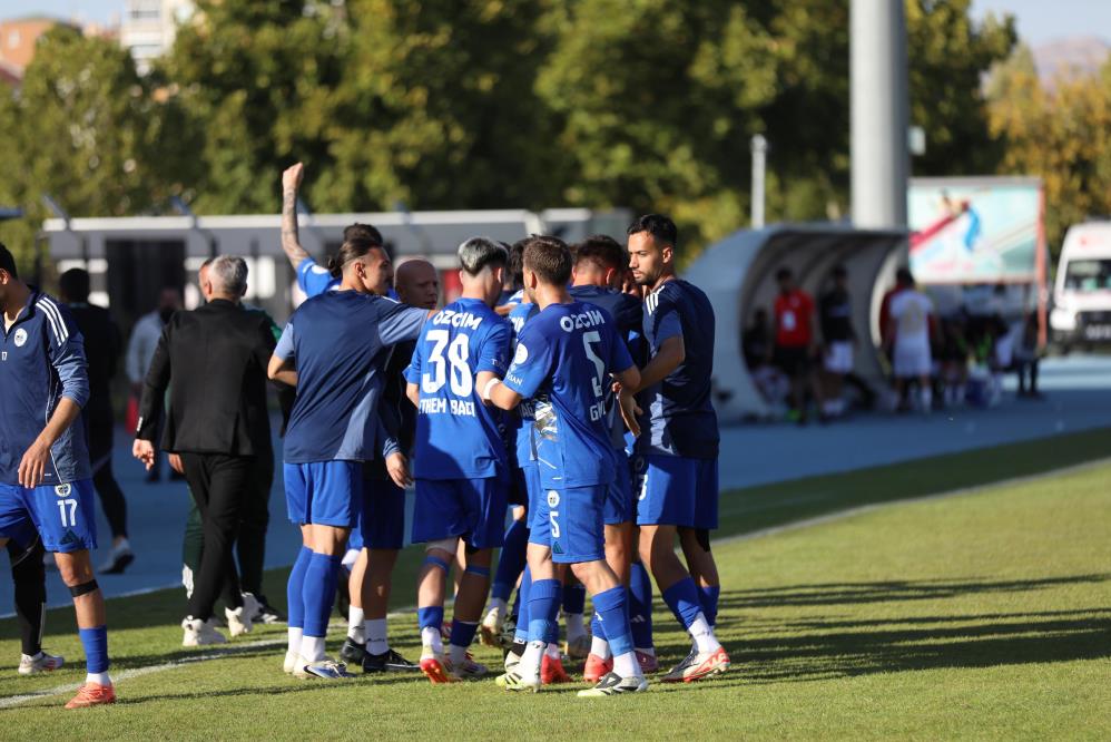 Kayseri Erciyes 38 FK 3.galibiyetini aldı