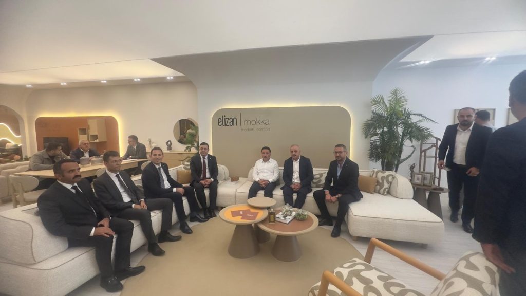 Elizanlife Mobilya fuarın gözdesi