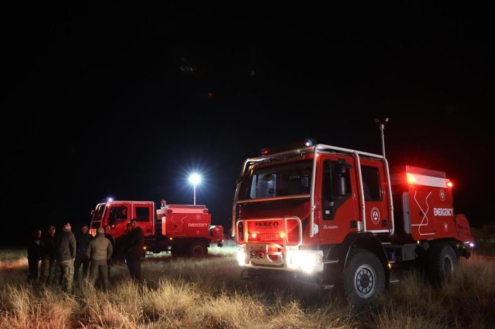 Gürcistan İçişleri Bakanı Gela Geladze C-130 askeri kargo uçağının düştüğü bölgeye geldi