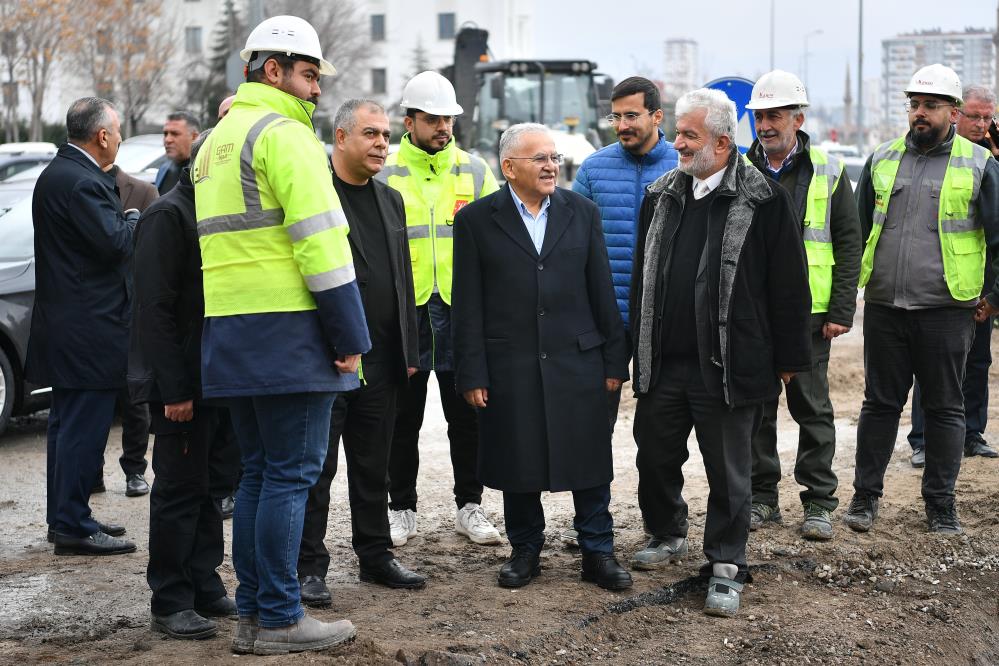 Başkan Büyükkılıç; Kartal Kavşağı altyapı çalışmalarını inceledi