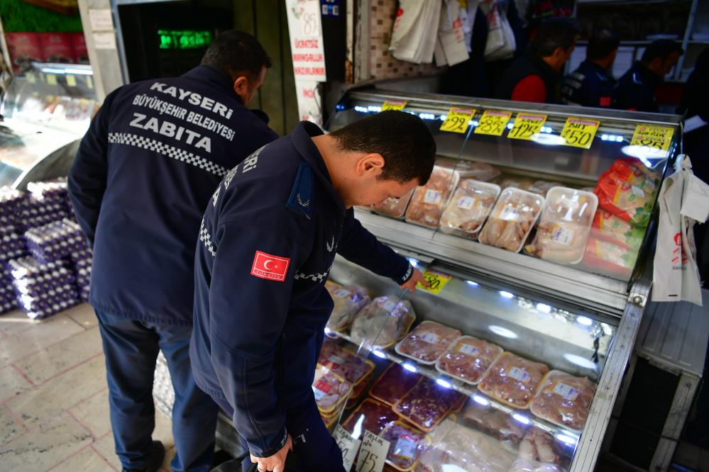 Büyükşehir Zabıta’dan işletmelere denetim