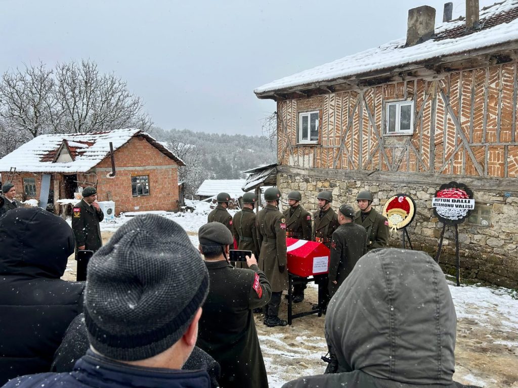 Sedat Peker, Kayseri’de yaşamına son veren Ferdi’nin vasiyetini yerine getirdi