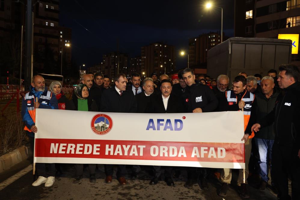 ‘Asrın felaketi’nin 3. yılında Kayseri’de sessiz yürüyüş