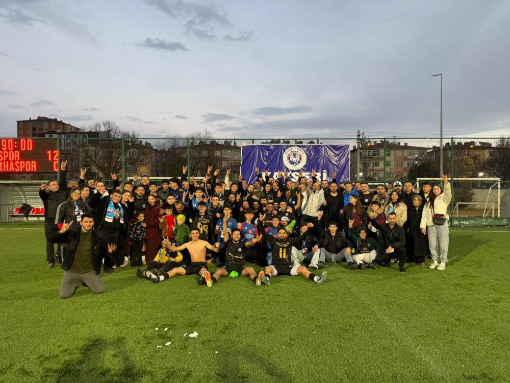 Kayseri Ülküspor şampiyon