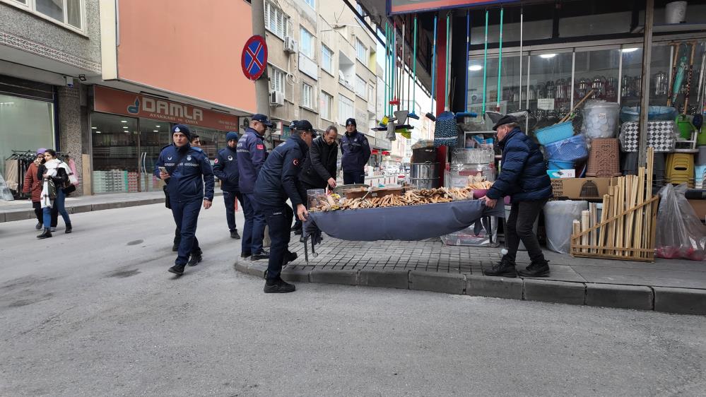 Kayseri Büyükşehir’de düzenli bir şehir için ‘kaldırım’ denetimi