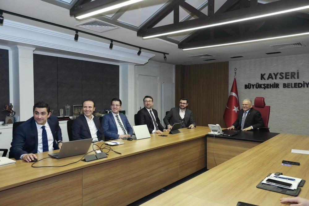 Başkan Büyükkılıç Kayseri’nin ulaşım geleceğini bugünden planlıyor