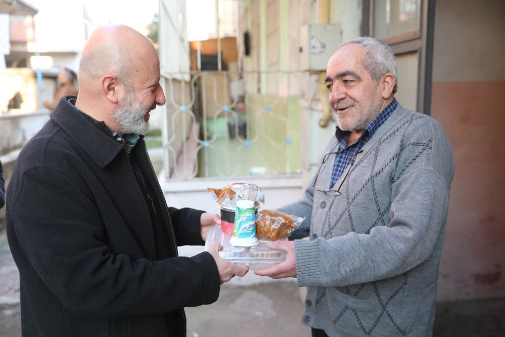 Kocasinan’da ‘Gönül Kazanı’ Ramazan’da da kaynamaya devam ediyor