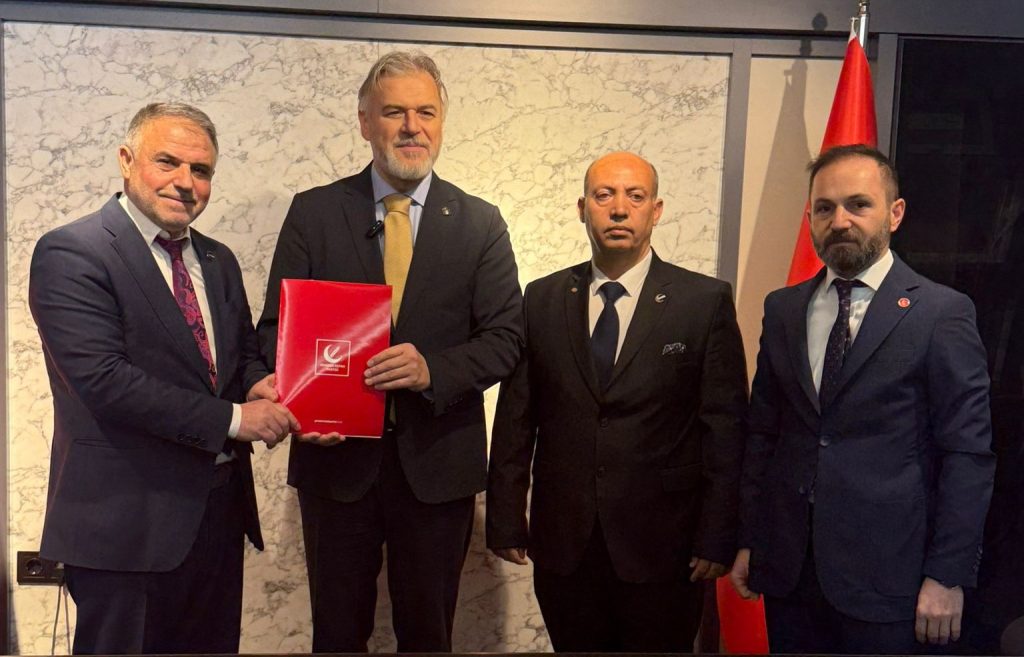 Yeniden Refah Partisi Yahyalı’da bayrak değişimi