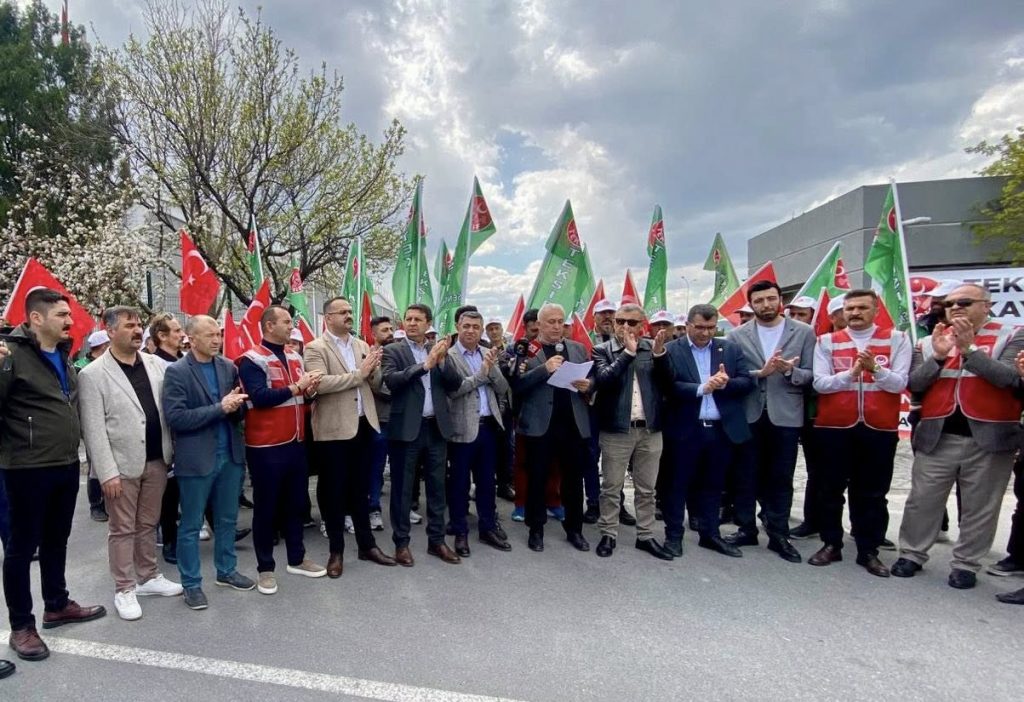 Türk Metal’den TEKSİF’e destek; Türk Metal Kayseri Şube Başkanı Solak, “alın teri ve mücadele ortaktır” dedi