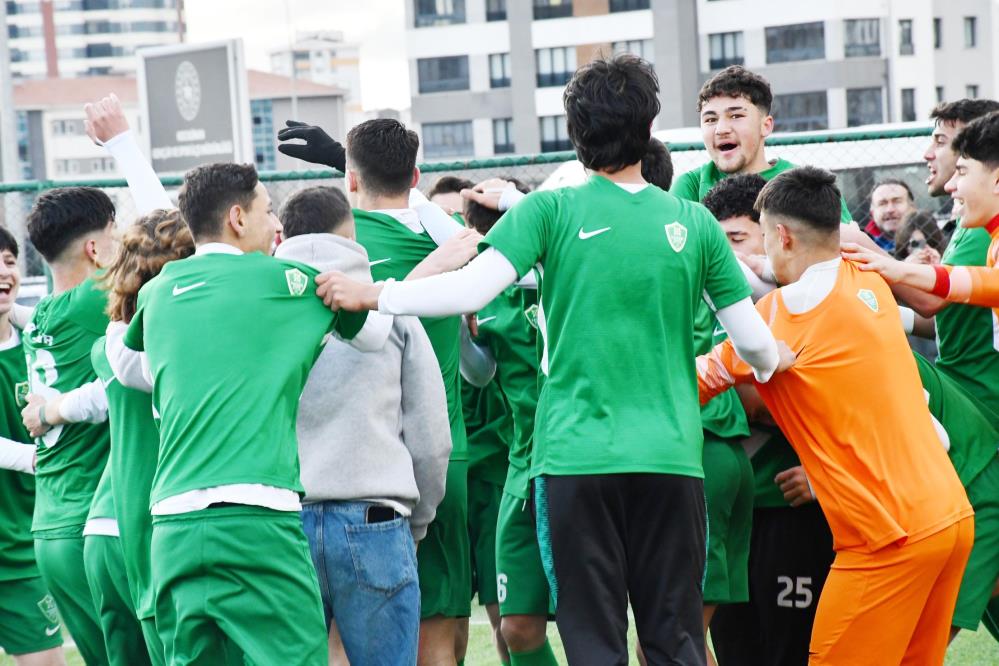 Kayseri U18 Ligi Play-Off: Kayseri Şekerspor: 2 – Kalespor: 0