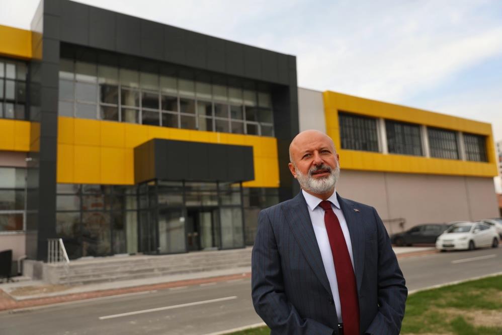 Başkan Çolakbayrakdar: “Kayseri’ye değer katan modern bir sosyal tesisi daha kazandırdık”