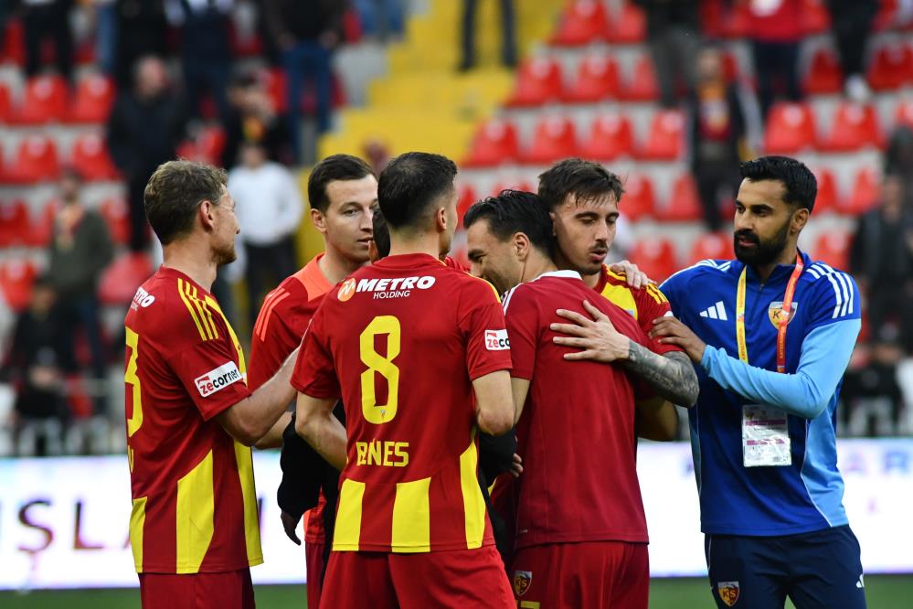 Süper Lig’de küme düşme hattı alev alev: Son 3 haftada büyük düğüm!