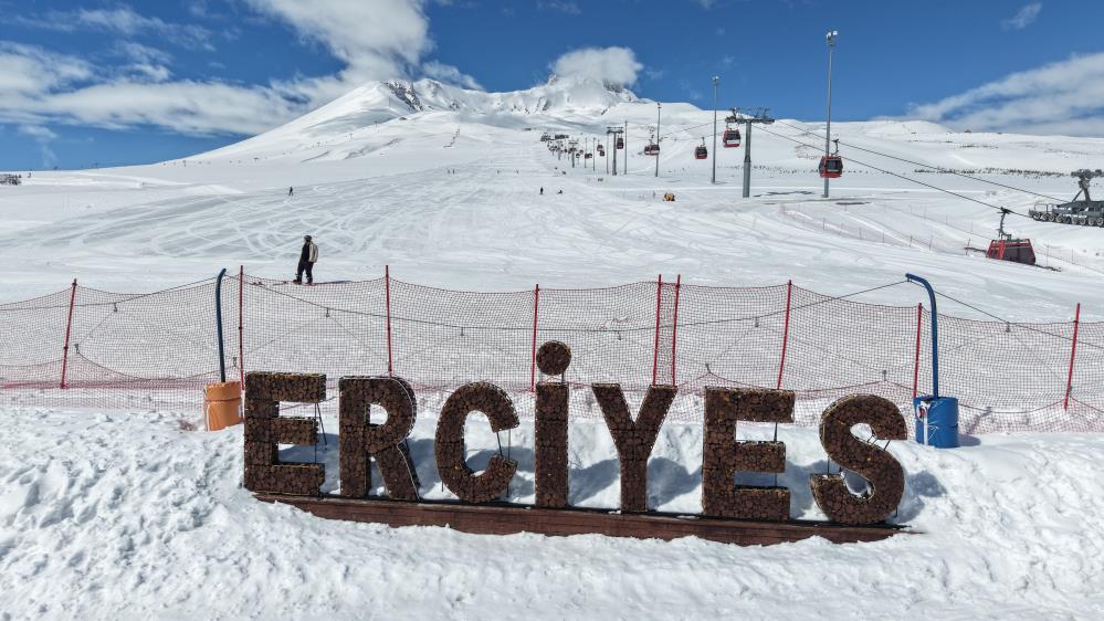 Erciyes’te sezon 15 gün daha uzadı