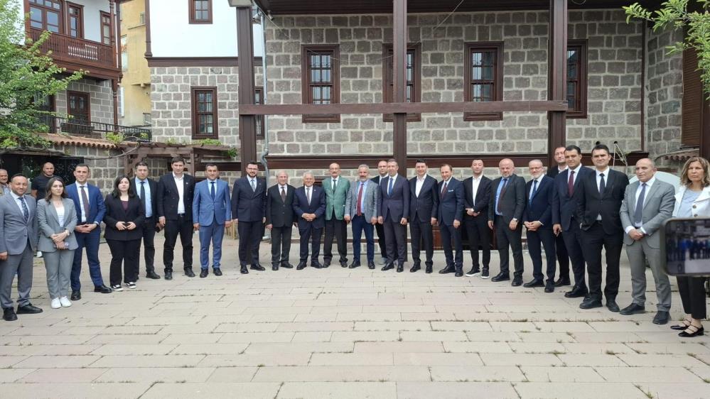 Kayseri Belediye Başkanı Büyükkılıç: “2027 TÜRKSOY Kültür Başkenti olma unvanını almış olduk, Kayserimiz bir adım daha ön plana çıktı”