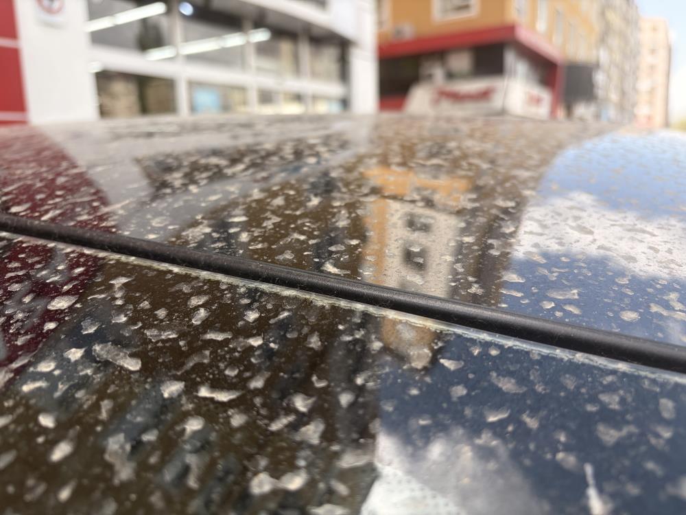 Gökten çamur yağdı, oto yıkamacılar ne yapacağını şaşırdı