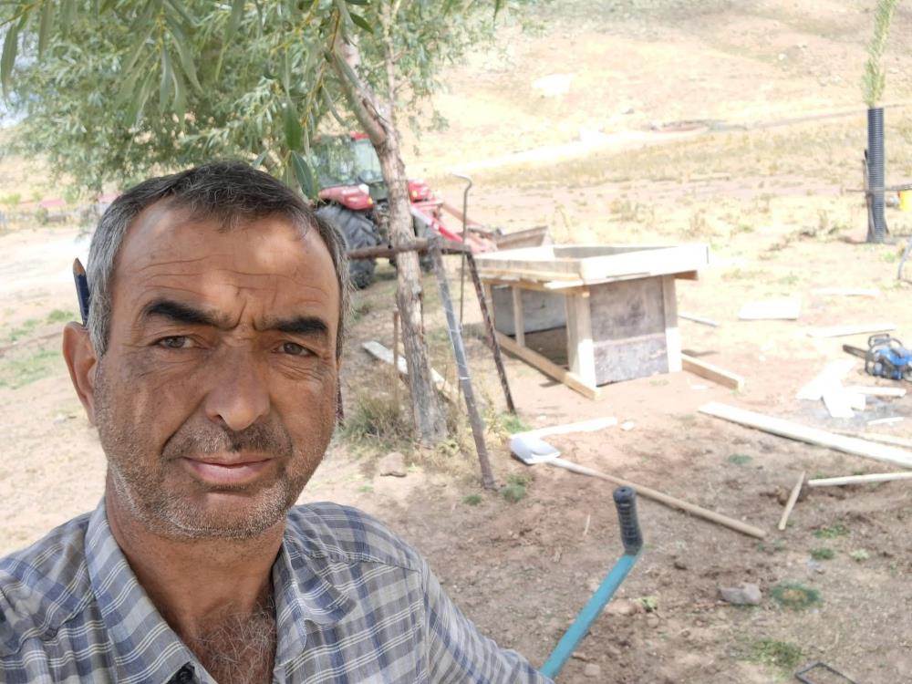 Traktör ile tarım aleti arasında sıkışan şahıs öldü