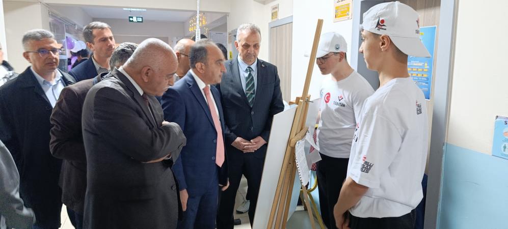 Proje okulundan büyük başarı: 18 proje kabul edildi