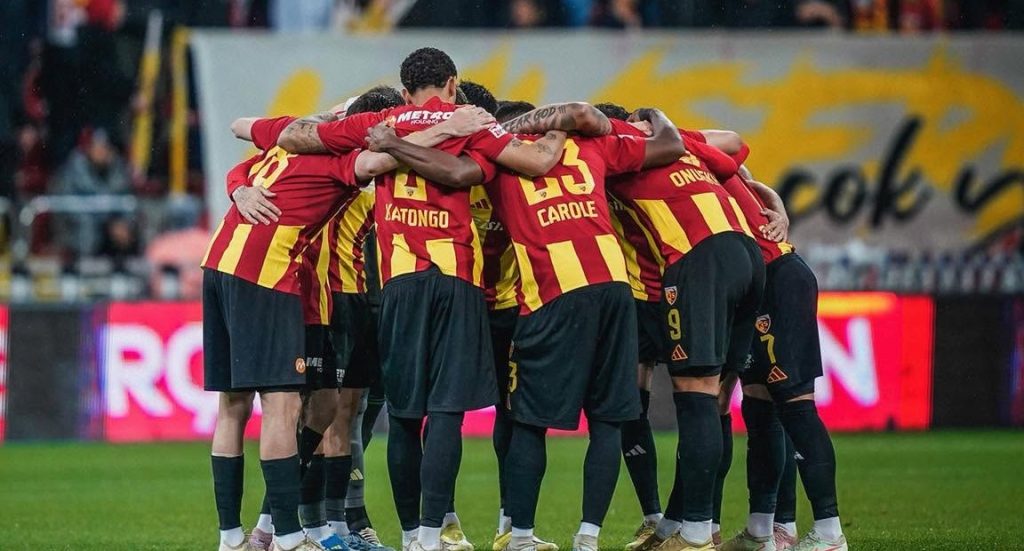 Kayserispor’da Yabancı Mesaisi: Yönetim Göndermek, Oyuncular Kalmak İstiyor