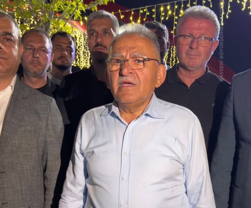 Başkan Büyükkılıç’tan YKS’ye Girecek Öğrencilere Ulaşım Desteği