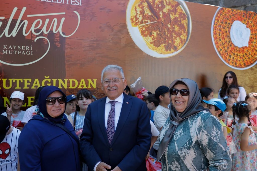 Başkan Büyükkılıç, Mülhem Kayseri Mutfağı’nı Tanıttı