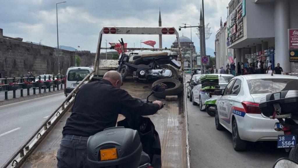Kayseri’de Son 1 Haftada Trafik Kurallarına Uymayan Bin 219 Sürücüye Ceza
