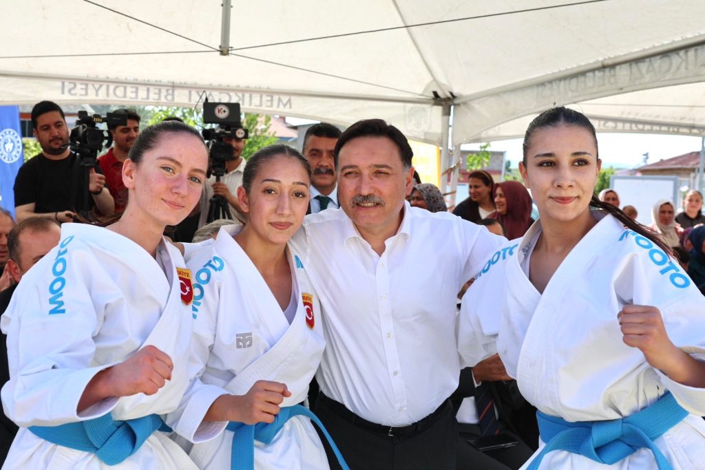 Kayseri’de 70’inci ERVA Spor Okulu Ağırnas’ta Açıldı