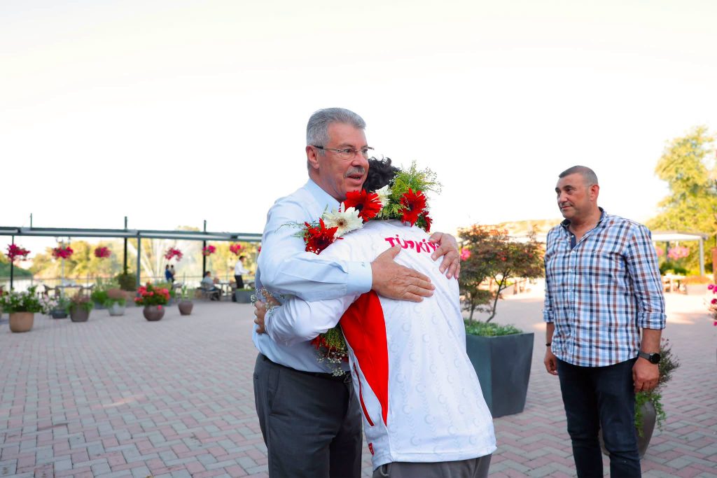 Bu gurur Kayseri Şeker’in…Avrupa’nın Altın Adamı Kayseri Şekerspor’dan!