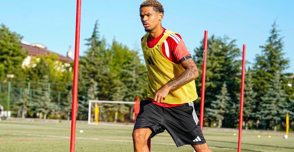 Kayserispor’da Katongo ile yollar ayrıldı