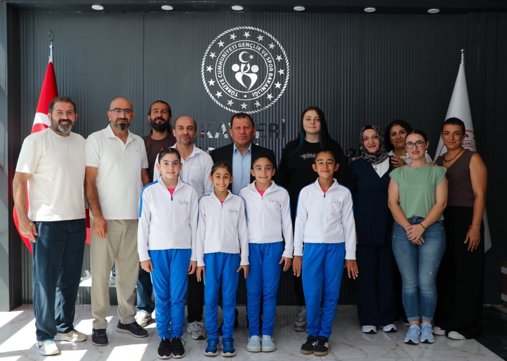 SEM barajını geçen cimnastikçilerden İl Müdürü Kabakcı’ya ziyaret