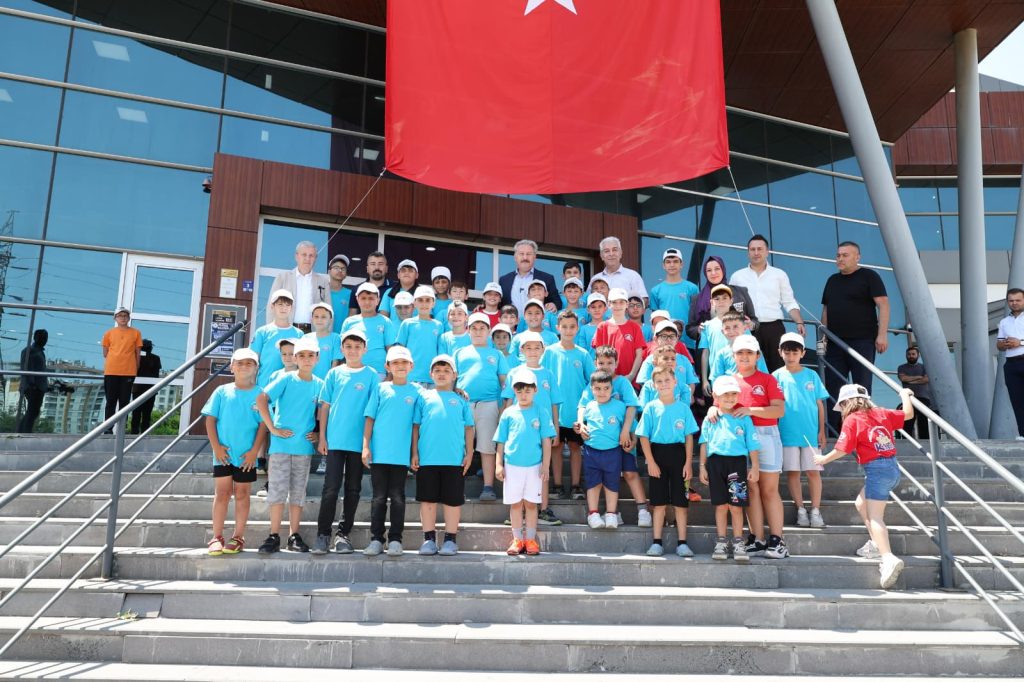Melikgazi’de yaz kurslarına 7 bini aşkın kursiyer katılıyor