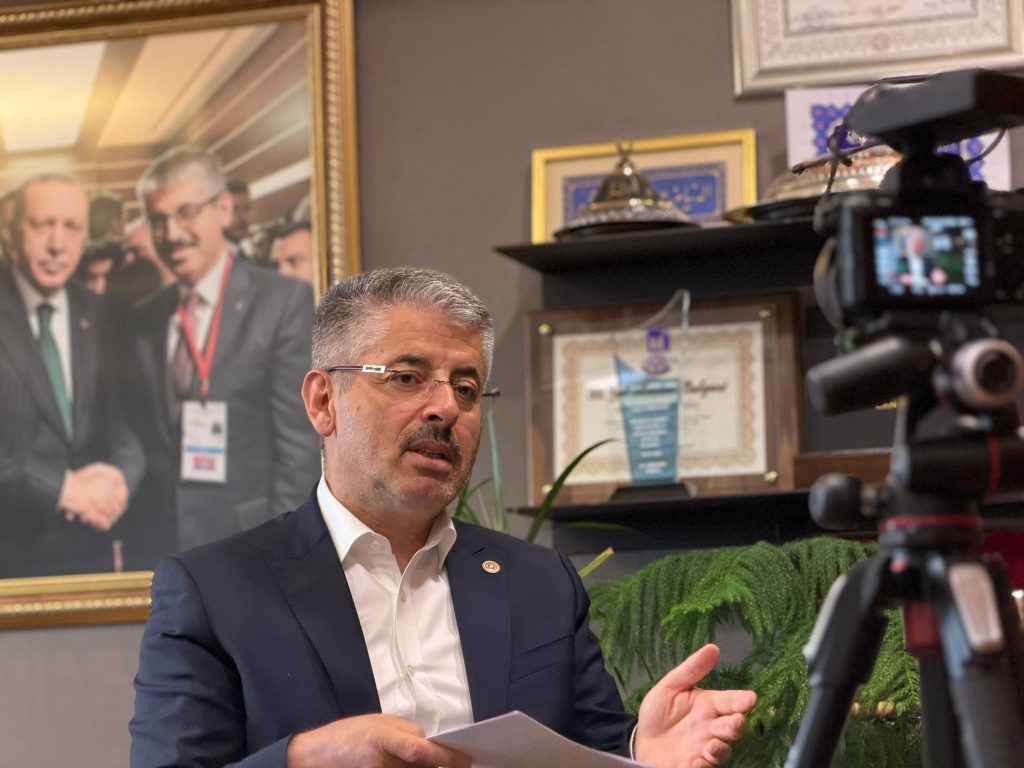 AK Parti’li Çopuroğlu’ndan Gazeteciler ve Basın Bayramı mesajı