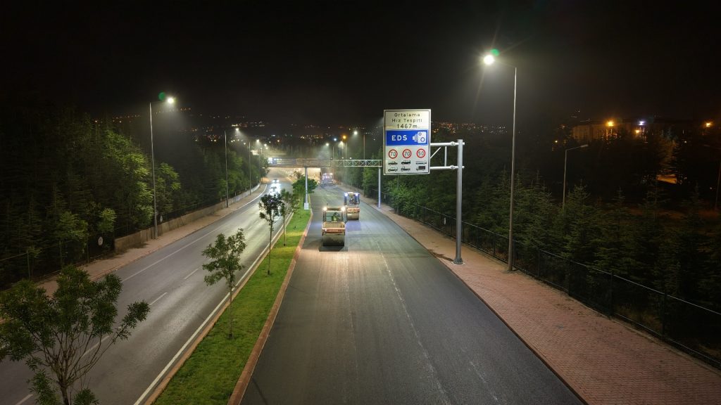 Büyükşehir’den Kerkük Bulvarı’nda 14 milyon TL’lik asfalt çalışması