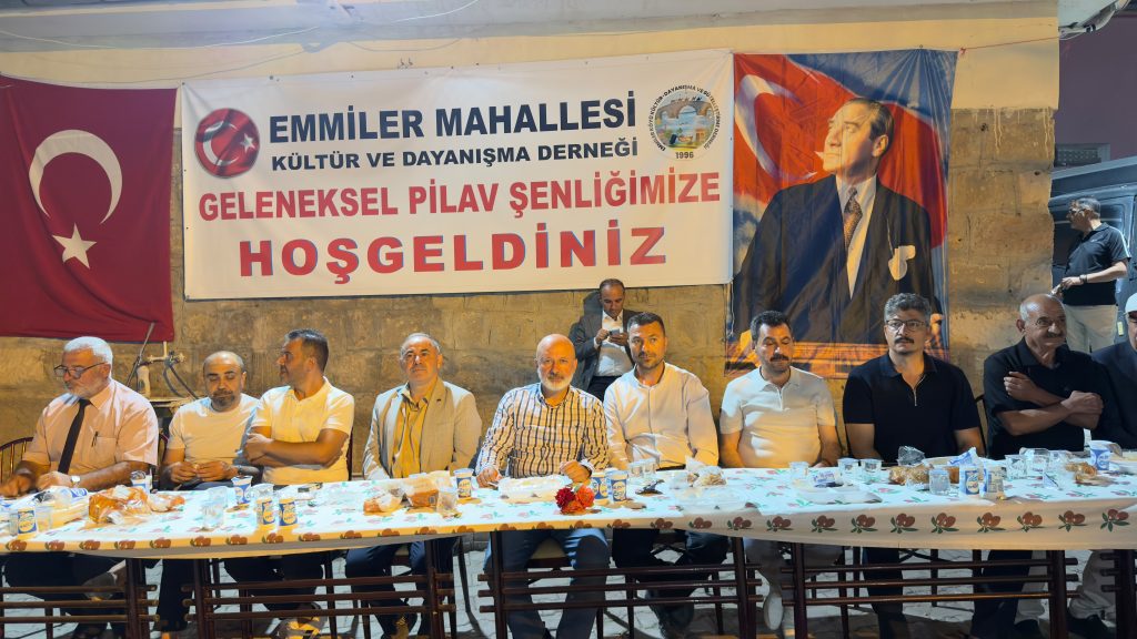 Emmiler Mahallesi’nde 8. Pilav Şenliği düzenlendi