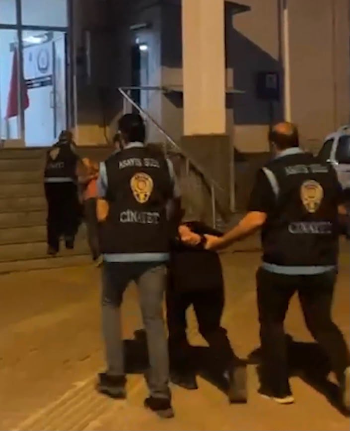 Bıçaklı cinayetin şüphelileri İHA destekli operasyonla yakalandı